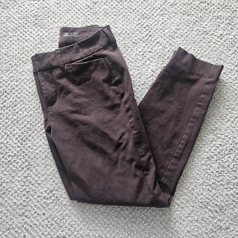 OLD NAVY High Rise Pixie Pants Brown Cotton Blend Size 0 PETITE SHORT
